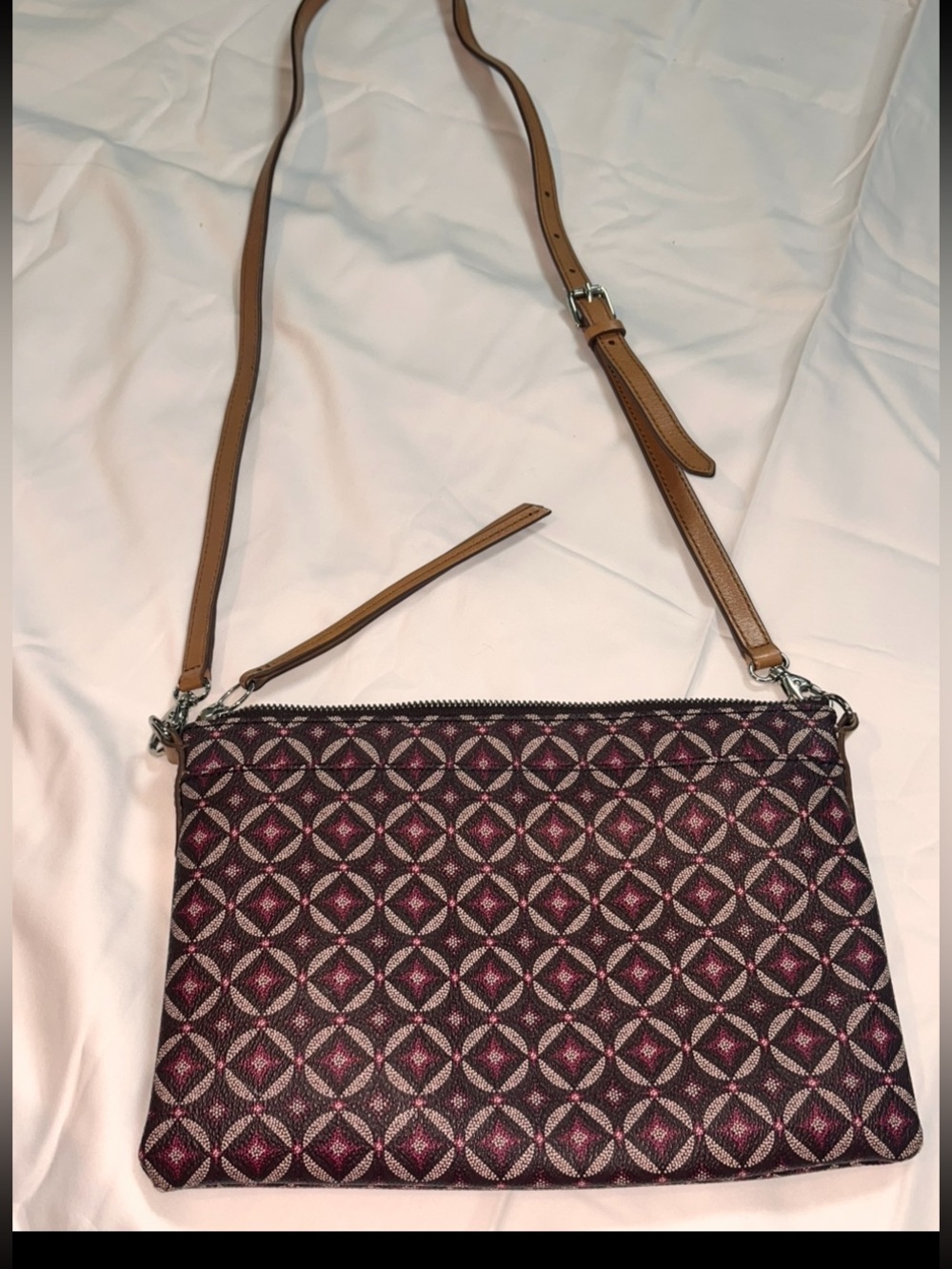 Fossil: Women’s Burgundy Geometric Leather Crossbody Bag: